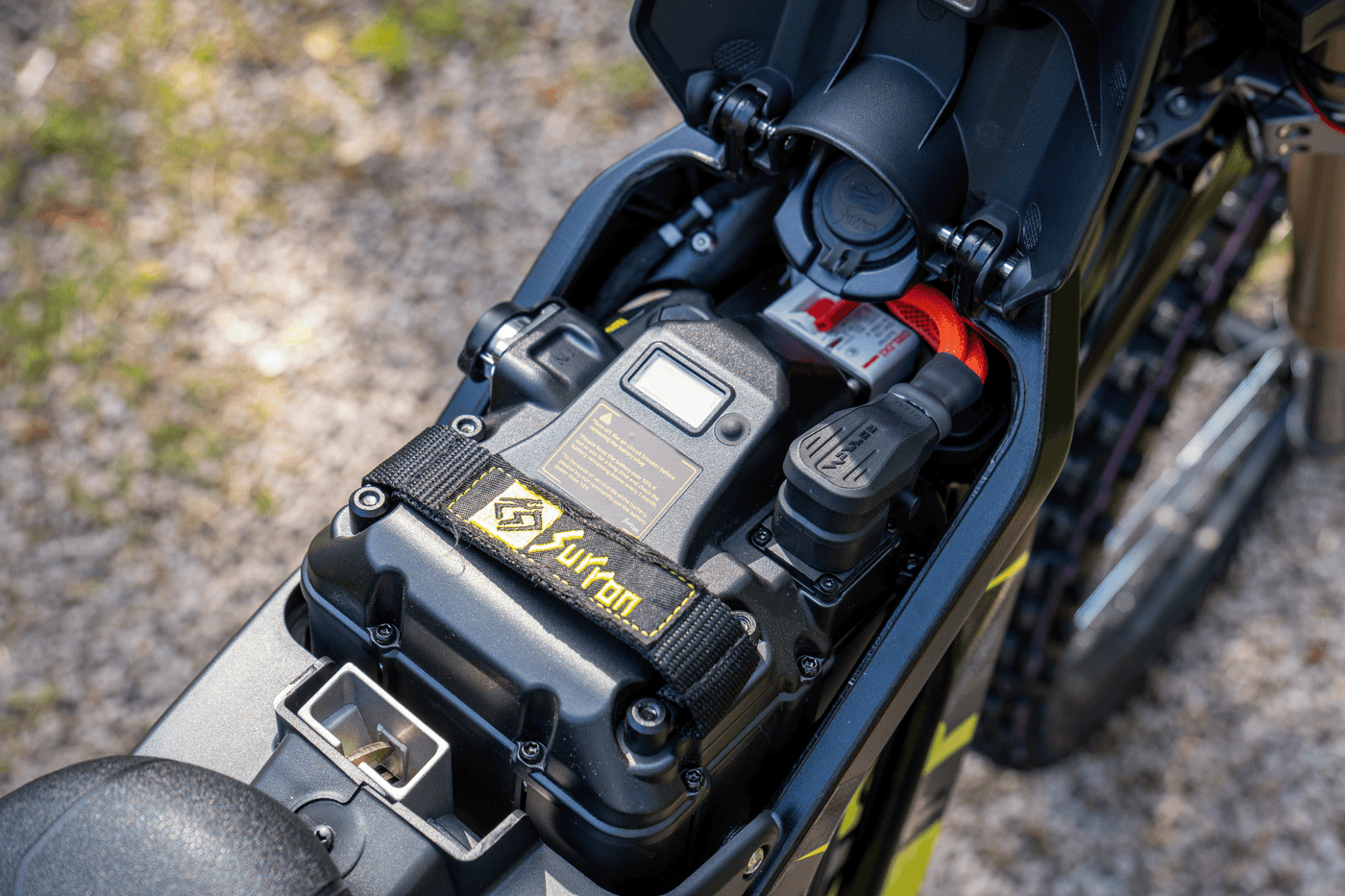 SURRON Light Bee L1E 2025 - PKS EDITION Straßenversion