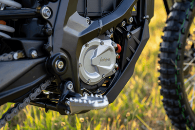 SURRON Ultra Bee 2025